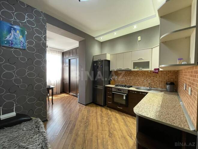 İcarəyə verilir 3 otaqlı köhnə tikili 110 m², Sahil m., photo 9 from 18
