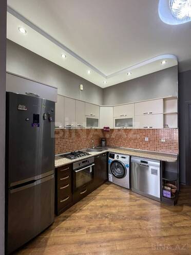 İcarəyə verilir 3 otaqlı köhnə tikili 110 m², Sahil m., photo 10 from 18