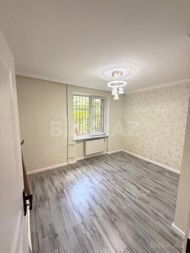 Satılır 3 otaqlı köhnə tikili 70 m², Nəriman Nərimanov m., photo 1 from 14