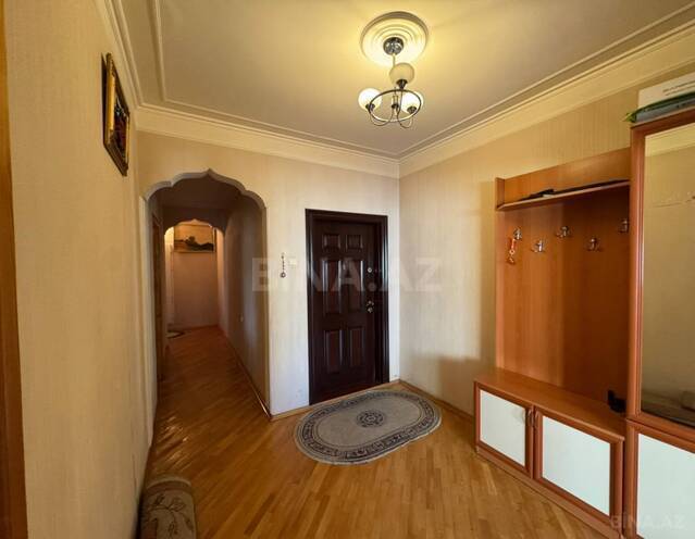 Satılır 3 otaqlı köhnə tikili 90 m², Şah İsmayıl Xətai m., photo 9 from 14