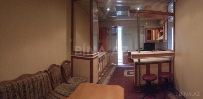 Satılır 6 otaqlı köhnə tikili 162 m², Yasamal r., photo 14 from 19
