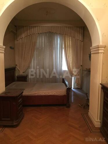 Satılır 6 otaqlı köhnə tikili 162 m², Yasamal r., photo 10 from 19