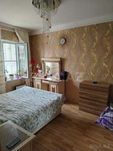 Продаётся 5-комн. вторичка 110 м², м. Ази Асланов, photo 3 from 16
