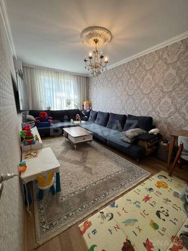 Satılır 3 otaqlı köhnə tikili 60 m², Bakıxanov q., photo 1 from 13