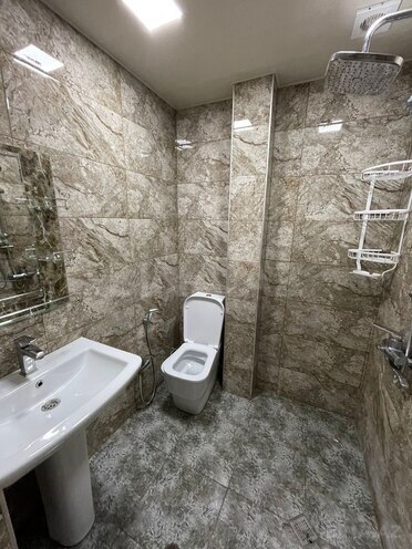 İcarəyə verilir 2 otaqlı köhnə tikili 60 m², Xalqlar Dostluğu m., photo 10 from 11