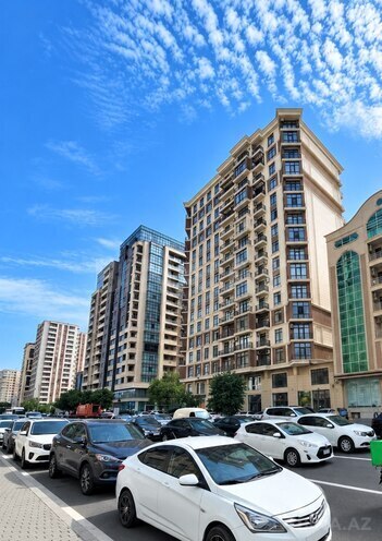 Продаётся 3-комн. новостройка 177 м², м. Гянджлик, photo 1 from 22