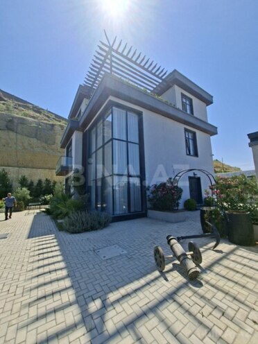 Satılır 6 otaqlı həyət evi/bağ evi 450 m², Badamdar q., photo 1 from 23