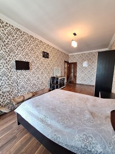 Продаётся 3-комн. новостройка 140 м², Бинагадинский р., photo 5 from 17
