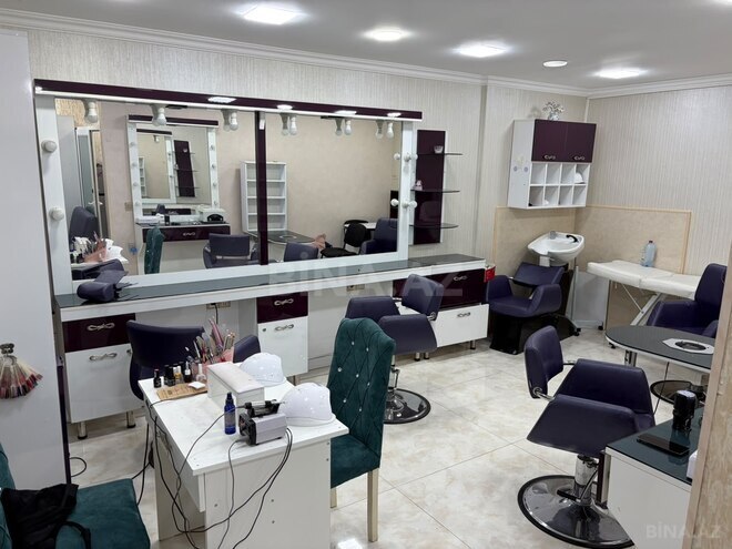 Продаётся  объект 42 м², м. Кара Караев, photo 1 from 9