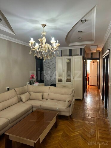 Satılır 3 otaqlı köhnə tikili 90 m², Azadlıq Prospekti m., photo 3 from 16