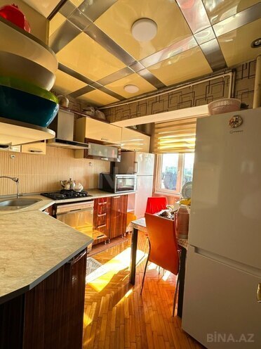 Satılır 3 otaqlı köhnə tikili 90 m², Azadlıq Prospekti m., photo 15 from 16