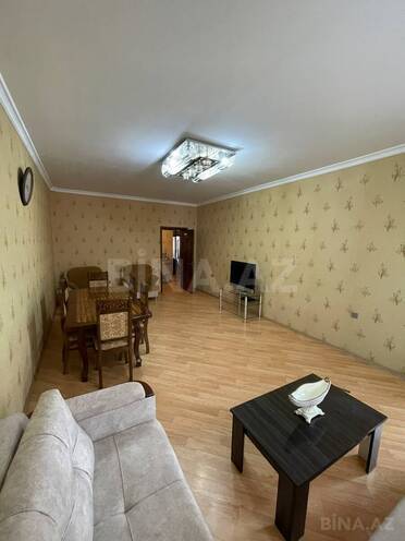 Сдаётся 3-комн. новостройка 140 м², Насиминский  р., photo 3 from 18
