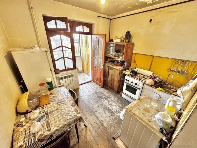 Satılır 3 otaqlı köhnə tikili 85 m², Qara Qarayev m., photo 9 from 19