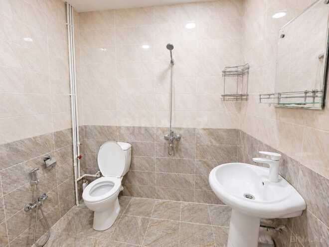 Сдаётся 1-комн. новостройка 45 м², м. Нефтчиляр, photo 6 from 10
