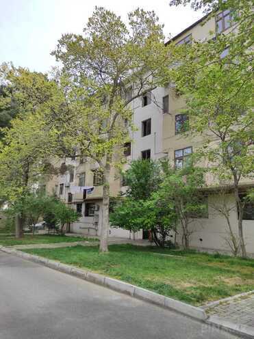 Satılır 2 otaqlı köhnə tikili 56 m², Memar Əcəmi m., photo 1 from 13