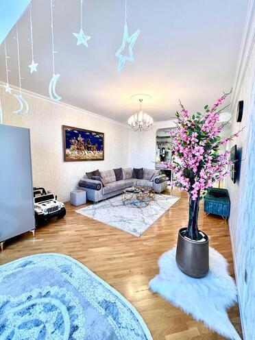 Satılır 3 otaqlı yeni tikili 92 m², 8 Noyabr m., photo 1 from 13