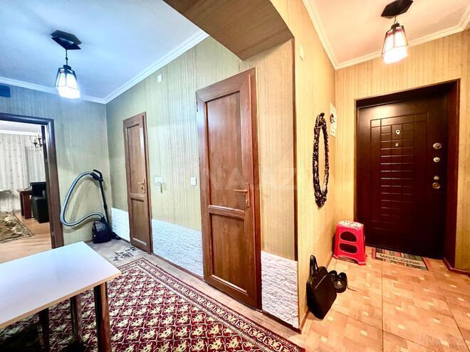 Satılır 4 otaqlı köhnə tikili 126 m², Nəsimi r., photo 15 from 16