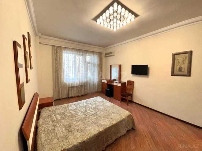 Сдаётся 3-комн. новостройка 100 м², м. Низами, photo 4 from 12