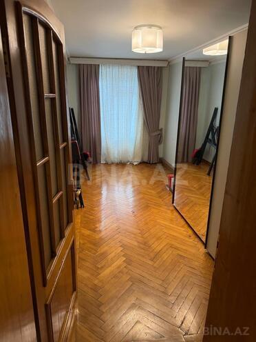 Satılır 3 otaqlı köhnə tikili 65 m², Nizami m., photo 4 from 31