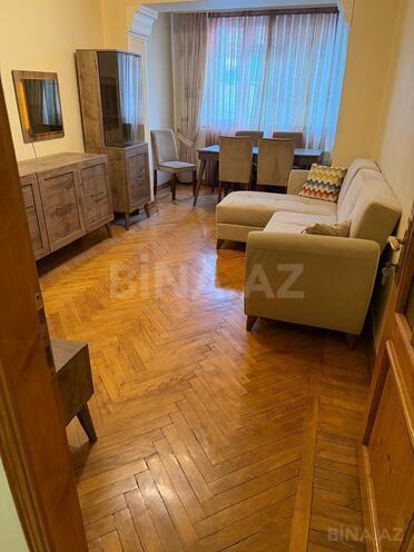 Satılır 3 otaqlı köhnə tikili 65 m², Nizami m., photo 15 from 31