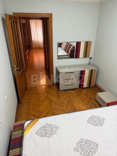 Satılır 3 otaqlı köhnə tikili 65 m², Nizami m., photo 7 from 31