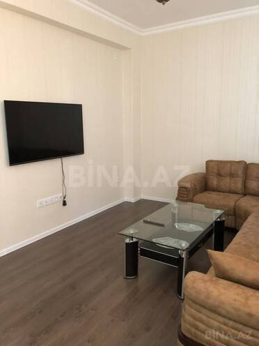 Сдаётся 2-комн. вторичка 65 м², м. Иншаатчылар, photo 7 from 10