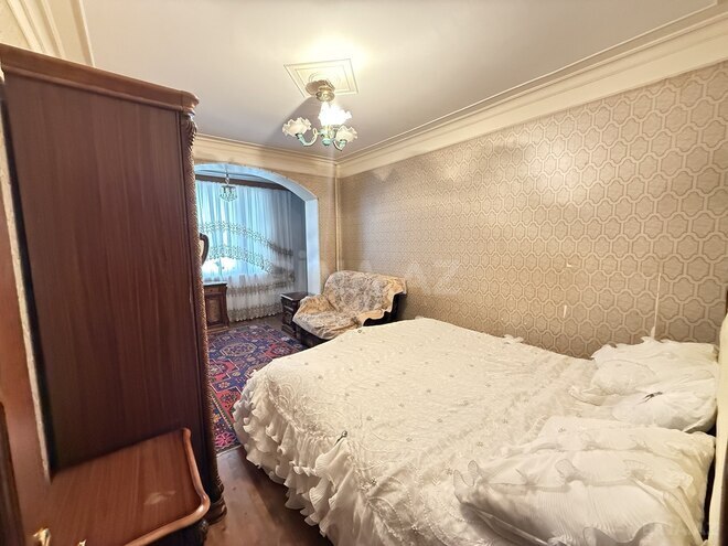 Продаётся 4-комн. вторичка 100 м², м. Ази Асланов, photo 7 from 28