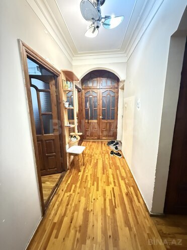 Продаётся 4-комн. вторичка 100 м², м. Ази Асланов, photo 25 from 28