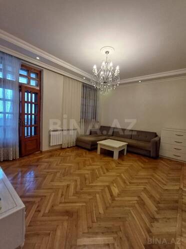 İcarəyə verilir 2 otaqlı köhnə tikili 70 m², 28 May m., photo 11 from 20
