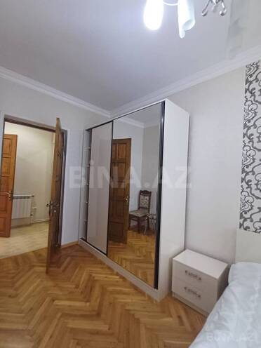 İcarəyə verilir 2 otaqlı köhnə tikili 70 m², 28 May m., photo 19 from 20