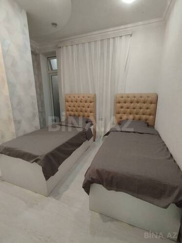 Сдаётся 3-комн. новостройка 135 м², м. 8 ноября, photo 23 from 26