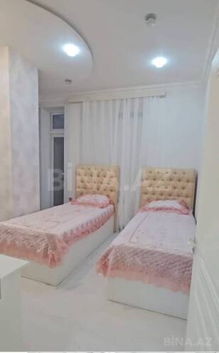 Сдаётся 3-комн. новостройка 135 м², м. 8 ноября, photo 17 from 26