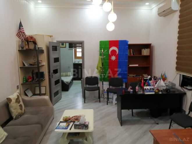 Продаётся 2-комн. вторичка 55 м², м. Ичеришехер, photo 3 from 20