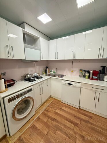 Satılır 2 otaqlı köhnə tikili 76 m², 20 Yanvar m., photo 16 from 24