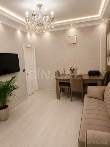 Satılır 2 otaqlı köhnə tikili 40 m², 20 Yanvar m., photo 1 from 9