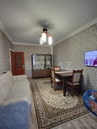 Продаётся 3-комн. вторичка 80 м², пос. Ени Гюнешли, photo 1 from 18