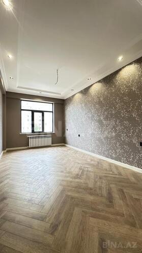 Продаётся 2-комн. новостройка 58 м², м. Иншаатчылар, photo 1 from 9