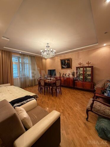 Продаётся 2-комн. новостройка 91 м², м. Гянджлик, photo 1 from 9