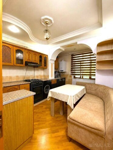 Satılır 2 otaqlı köhnə tikili 60 m², Qara Qarayev m., photo 14 from 20