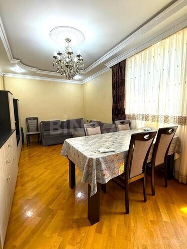 Satılır 2 otaqlı köhnə tikili 60 m², Qara Qarayev m., photo 4 from 20