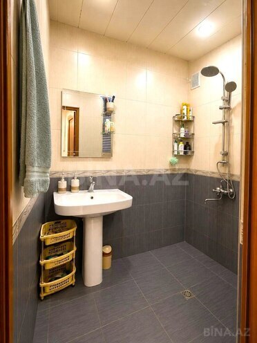 Satılır 2 otaqlı köhnə tikili 60 m², Qara Qarayev m., photo 15 from 20
