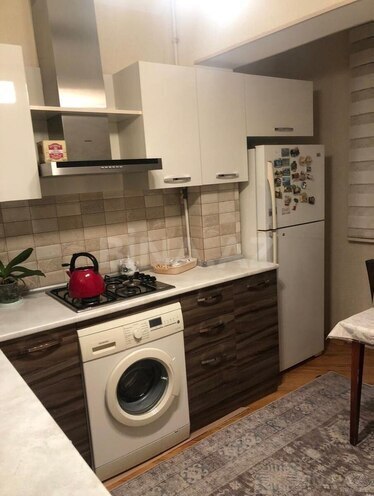 İcarəyə verilir 2 otaqlı köhnə tikili 60 m², Qara Qarayev m., photo 7 from 11