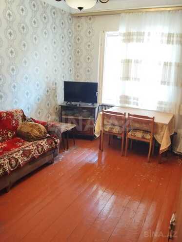 Satılır 2 otaqlı köhnə tikili 64 m², Gənclik m., photo 1 from 19