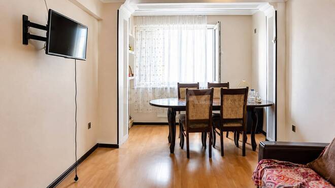 Satılır 2 otaqlı köhnə tikili 57 m², 28 May m., photo 3 from 9