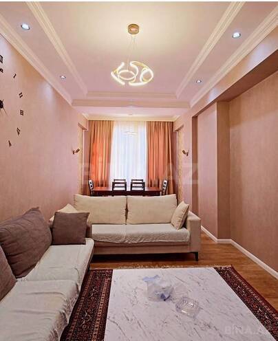 İcarəyə verilir 3 otaqlı yeni tikili 110 m², photo 1 from 11
