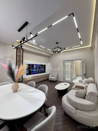 Продаётся 3-комн. новостройка 135 м², м. Низами, photo 3 from 18
