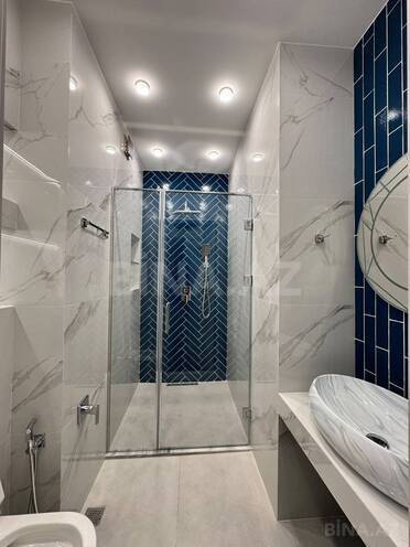 Продаётся 3-комн. новостройка 135 м², м. Низами, photo 6 from 18
