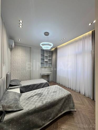 Продаётся 3-комн. новостройка 135 м², м. Низами, photo 10 from 18