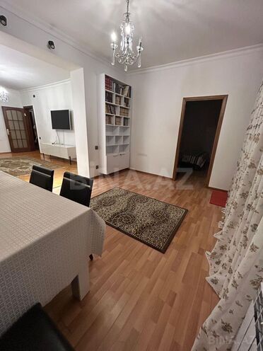 Сдаётся 3-комн. вторичка 90 м², м. Элмляр Академиясы, photo 18 from 24