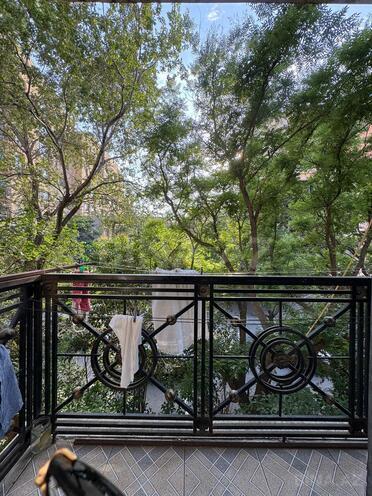 Satılır 3 otaqlı köhnə tikili 80 m², Elmlər Akademiyası m., photo 4 from 15
